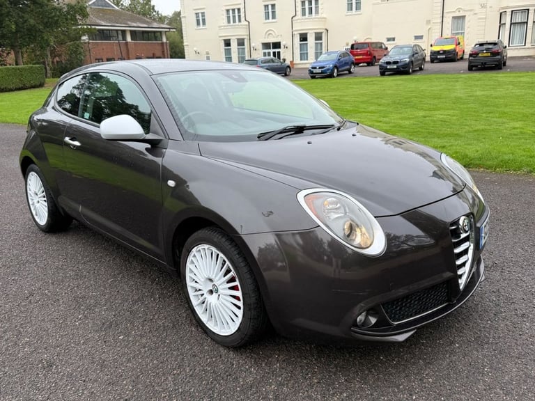 image for 2015 Alfa Romeo MiTo 875 TB TwinAir Junior Hatchback 3dr Petrol Manual Euro 6 (s/s) (105 ps) Hatc...