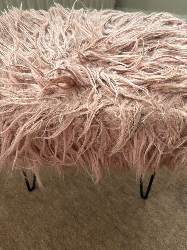 Small coffee table/stool/foot rest