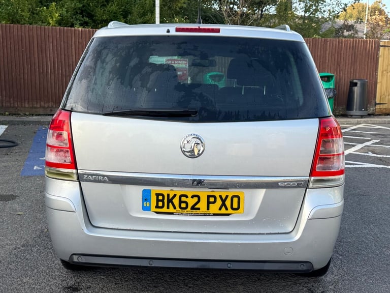 2012 Vauxhall Zafira 1.7 CDTi ecoFLEX Design Euro 5 5dr (SNav) MPV Diesel Manual