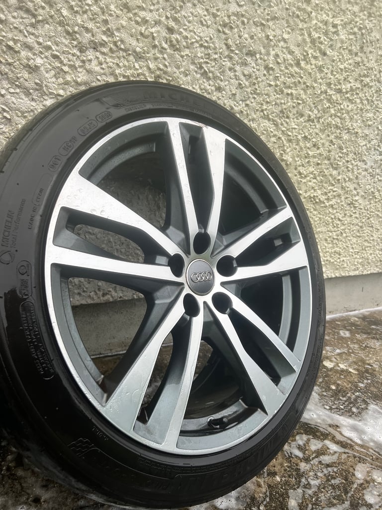 19” Audi a6 s-line alloys 