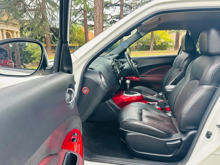 2013 Nissan Juke 1.6 Tekna CVT Euro 5 5dr HATCHBACK Petrol Automatic