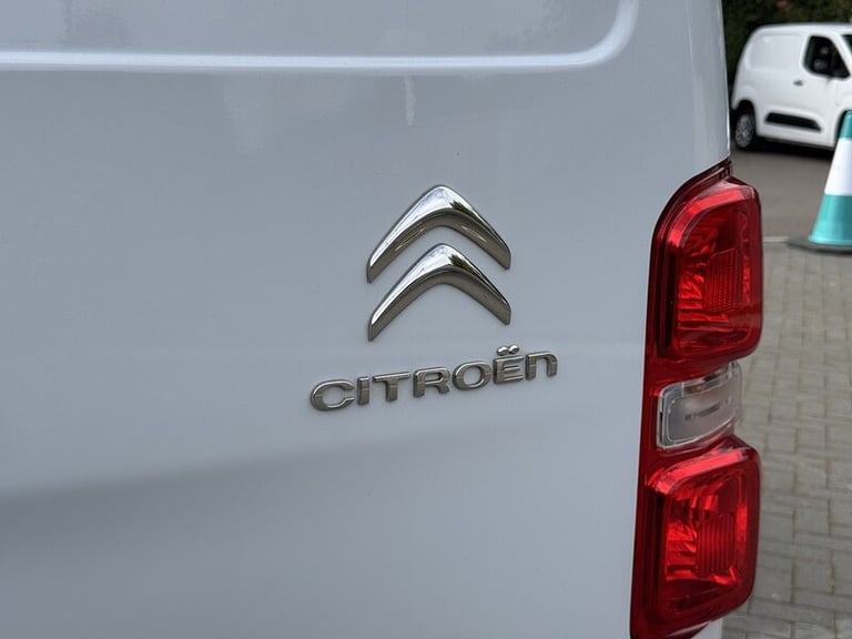 2022 Citroen Dispatch BlueHDi 1400 Enterprise Pro M Panel Van Diesel Manual