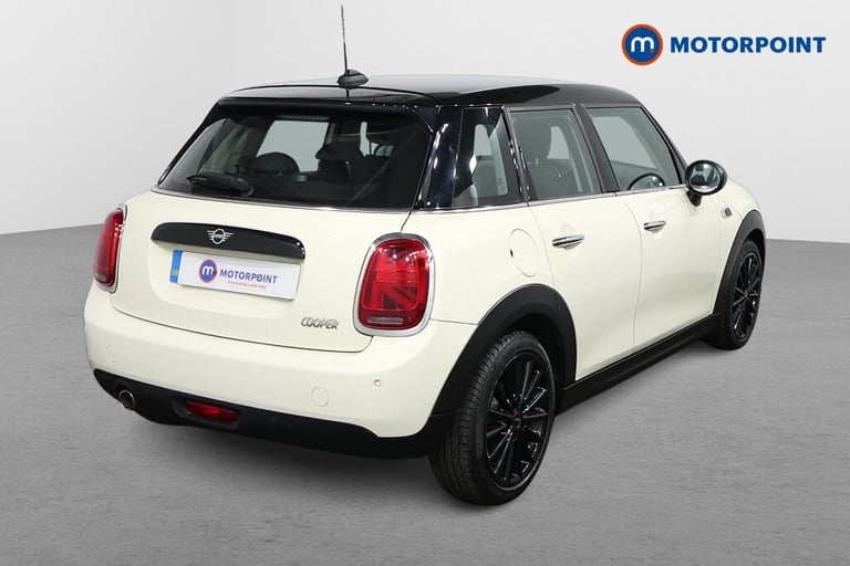2018 MINI Hatch 1.5 Cooper II 5dr Auto HATCHBACK PETROL Automatic