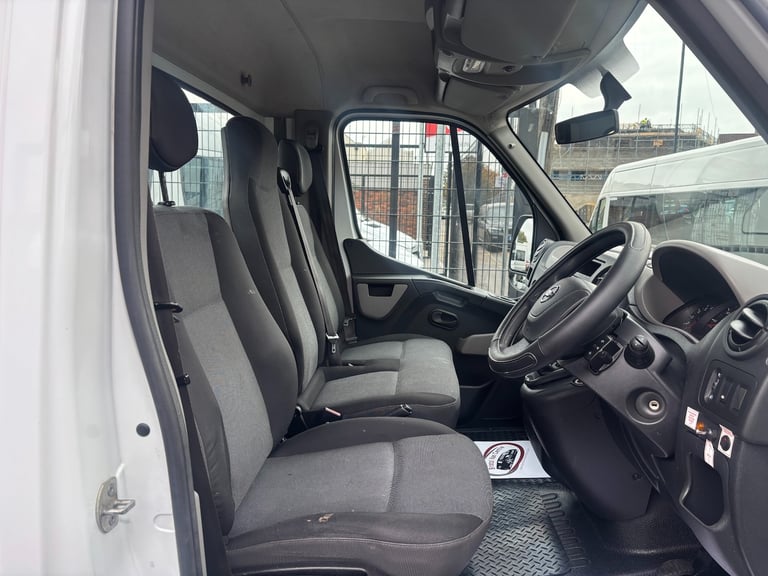 2016 Nissan NV400 2.3 dCi 125ps H1 SE TIPPER Tipper Diesel Manual