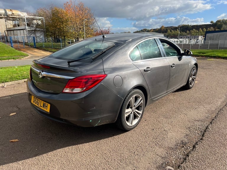 Vauxhall, INSIGNIA, Hatchback, 2011, Manual, 1796 (cc), 5 doors