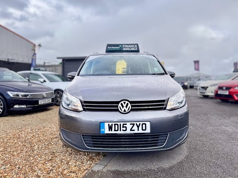 2015 Volkswagen Touran 1.6 TDI 105 BlueMotion Tech SE 5dr DSG MPV Diesel Automatic