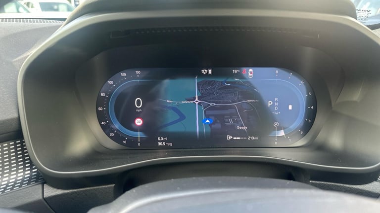 2025 Volvo XC40 Black Edition Ultra, B4 Mild hybrid, Petrol ESTATE Petrol/Electric Hybrid Automatic