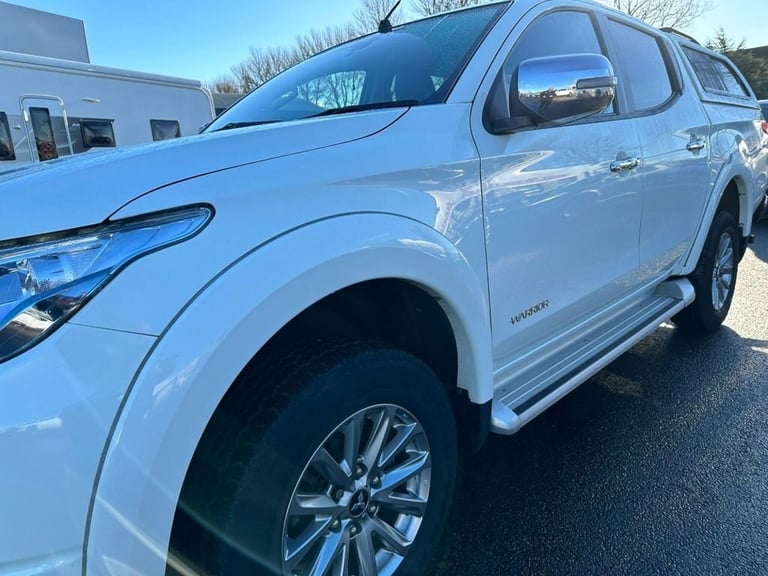 2019 Mitsubishi L200 2.4 DI-D 4WD WARRIOR DCB 178 BHP PICK UP Diesel Automatic