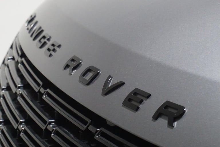 2023 Land Rover Range Rover Sport 3.0 D300 MHEV Dynamic SE SUV 5dr Diesel Auto 4WD Euro 6 (s/s) (...
