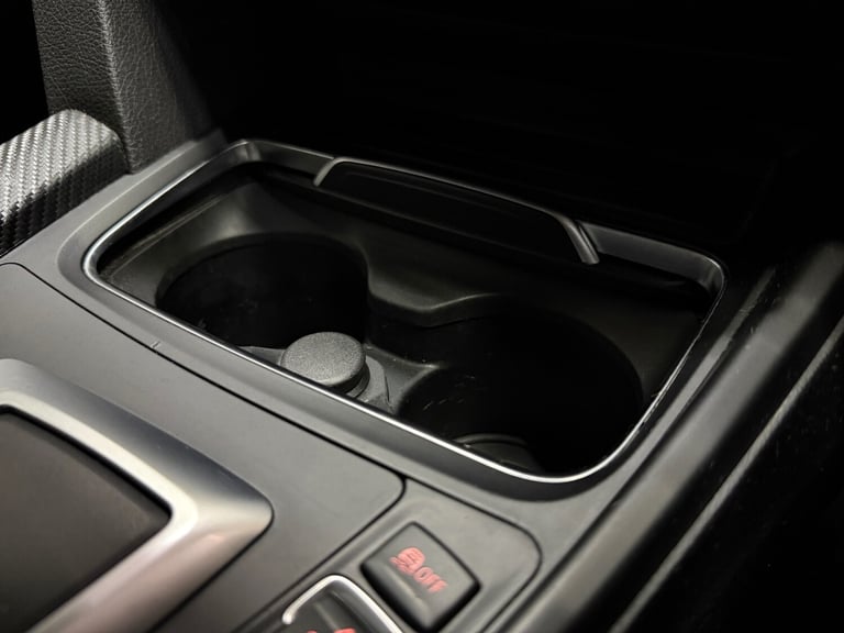 2018 68 BMW 318i 1.5 SPORT PETROL AUTOMATIC 134BHP BLACK EURO 6