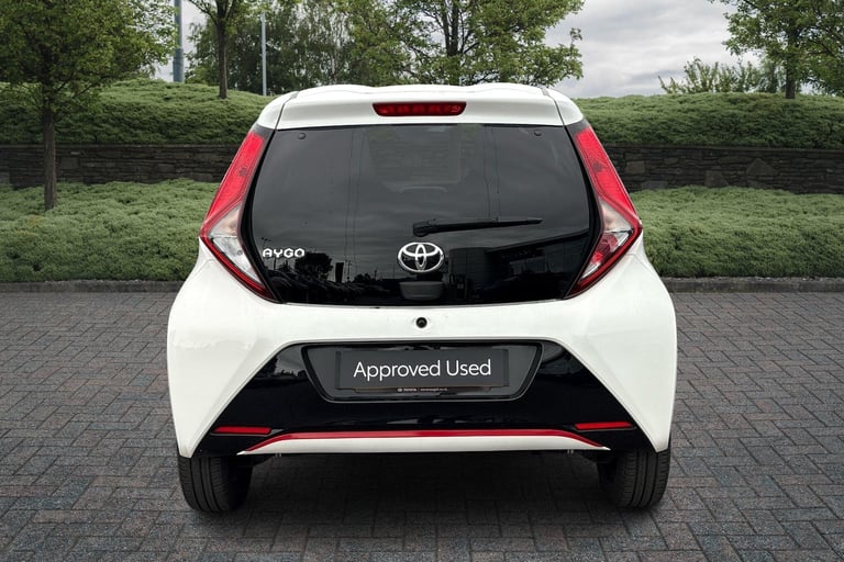 2021 Toyota AYGO 1.0 VVT-i X-Trend TSS 5dr x-shift Hatchback Petrol Automatic