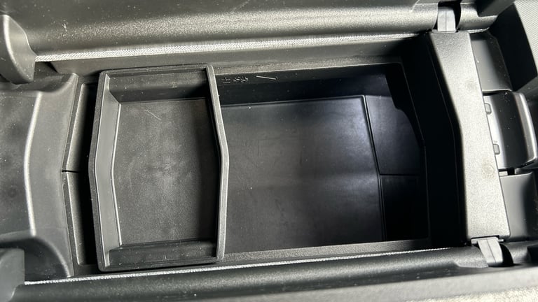 2025 Peugeot 5008 1.2 Hybrid 136 GT 5dr e-DSC6 Petrol Estate Estate Petrol Automatic