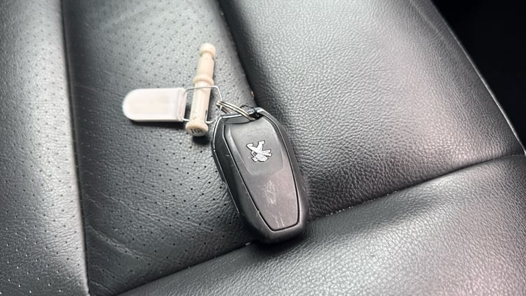 2022 Peugeot Traveller 2.0 BlueHDi 180 Allure Standard [8 Seat] 5dr EAT8 MPV DIESEL Automatic