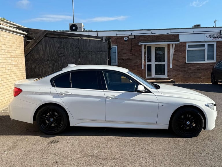 2018 BMW 3 Series 2.0 320d xDrive M Sport Auto 4WD 4dr Saloon Diesel Automatic