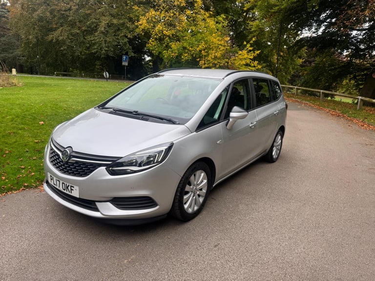 VAUXHALL ZAFIRA TOURER 1.4 i Turbo Design 2017