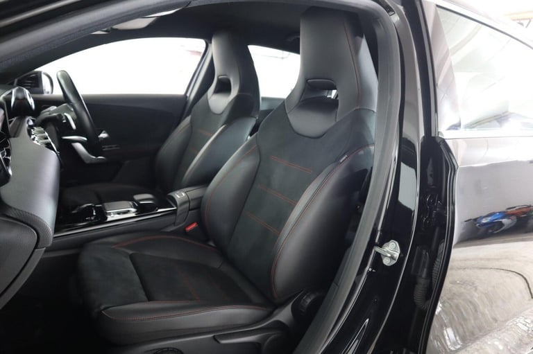 2019 Mercedes-Benz A-Class 1.3 A200 AMG Line (Executive) 7G-DCT Euro 6 (s/s) 5dr Hatchback Petrol...