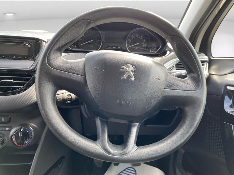 2015 Peugeot 2008 1.2 PureTech Access Euro 6 5dr (A/C) Petrol