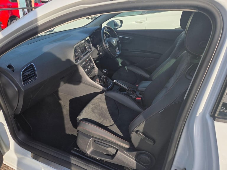 2013 SEAT Leon 2.0 TDI FR 3dr [Technology Pack] HATCHBACK DIESEL Manual
