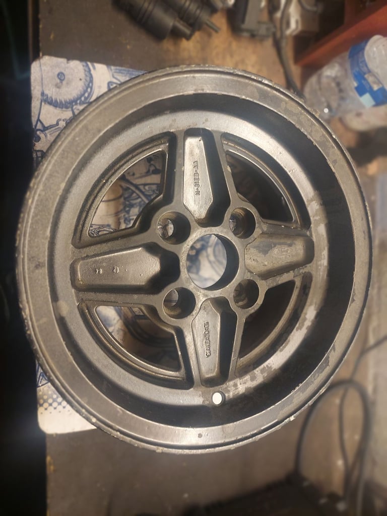 ALLOY WHEEL FORD CAPRI 13 Inch Rim 6.0J 4x108 81EB-AA