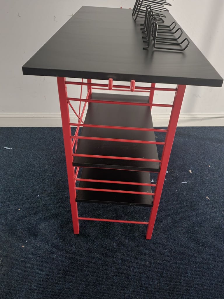 Gaming desk