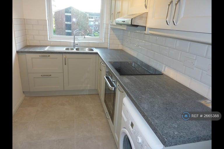 image for 1 bedroom flat in Southcote Road, Reading, RG30 (1 bed) (#2665388)