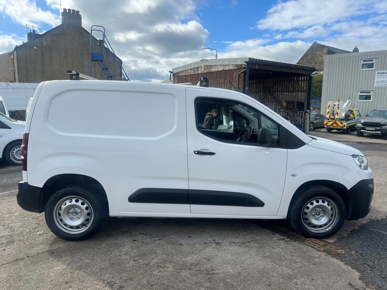 2021 Citroen Berlingo 1.5 BlueHDi 1000Kg Enterprise 100ps PANEL VAN Diesel Manual