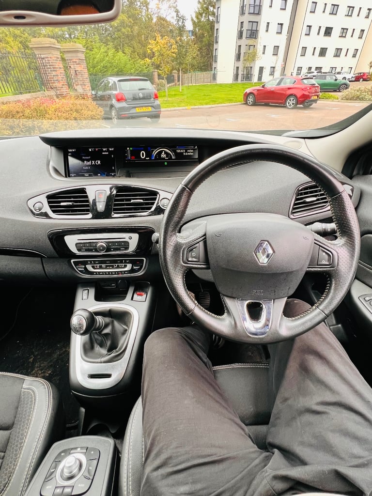 Renault Grand Scenic 2016 Long MOT ULEZ