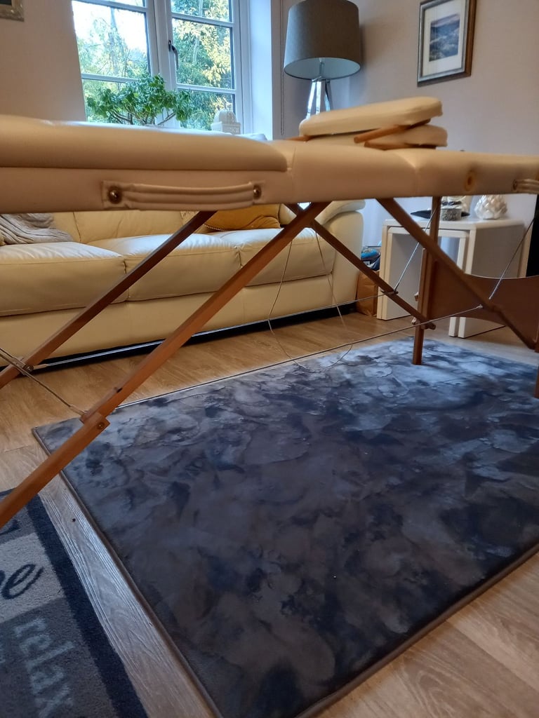 CREAM massage couch - mobile