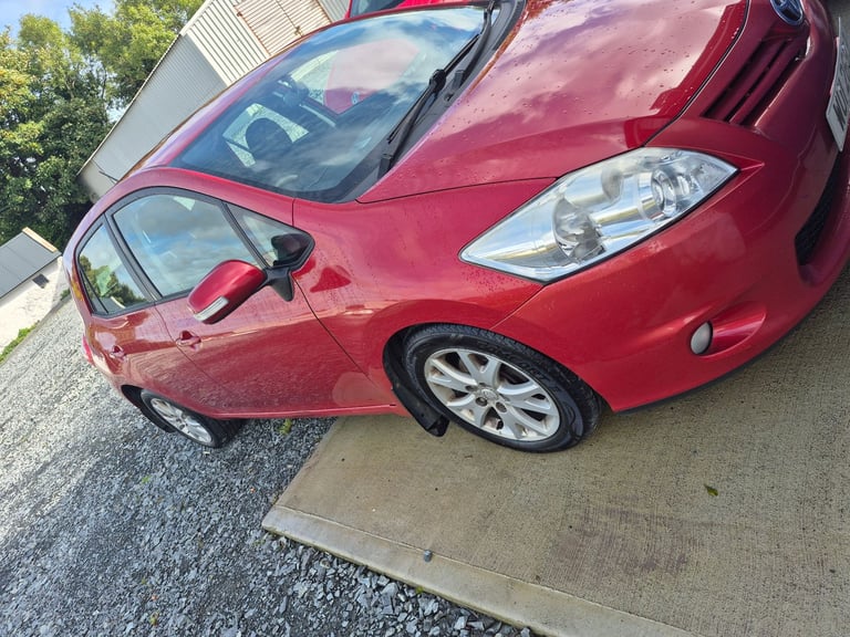 image for Toyota, AURIS, Hatchback, 2012, Manual, 1364 (cc), 5 doors