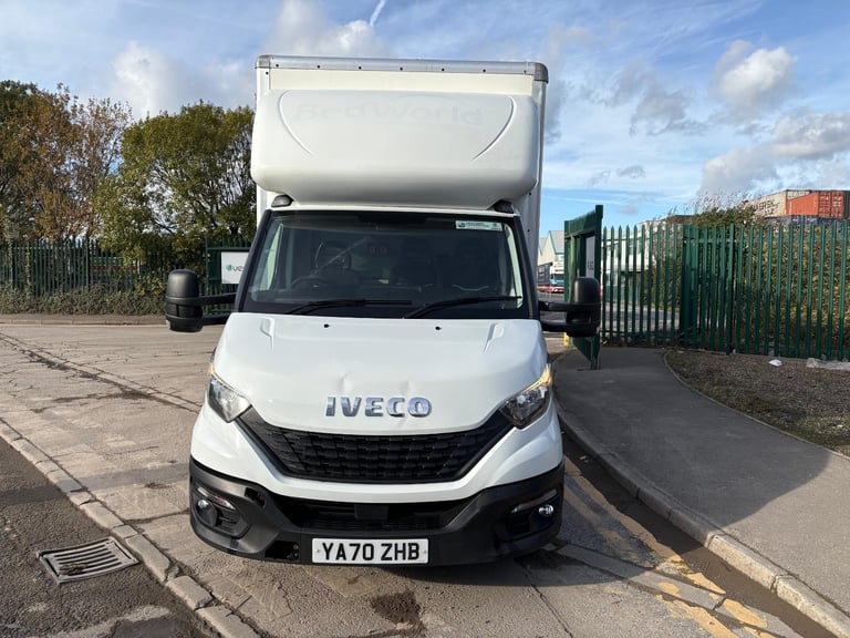 2021 Iveco Daily 3.0 35-160 euro6 twin rear wheel manual 15ft Luton box van