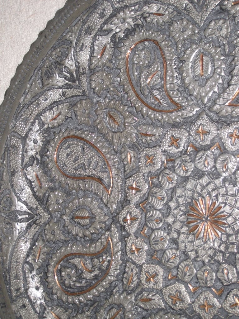 Vintage decorative Hand Hammered Metal Plate containing Copper