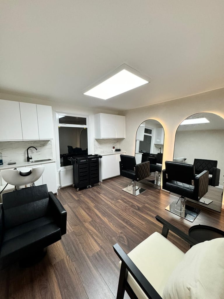 Beauty Room to Rent in Clapham