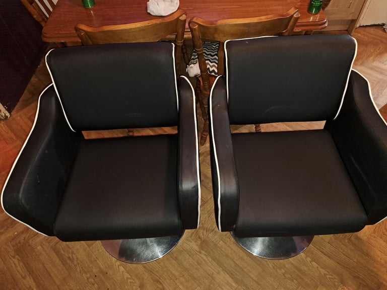 Salon Hairdresser chairs x2