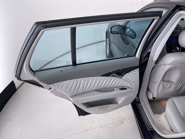 2004 Mercedes-Benz E Class 3.2 E320 CDI Avantgarde Estate 5dr Diesel Automatic (194 g/km, 204 bhp...