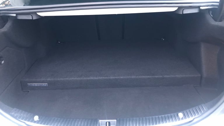 2018 Mercedes-Benz C Class C 350 E AMG LINE PREMIUM Saloon Hybrid Automatic