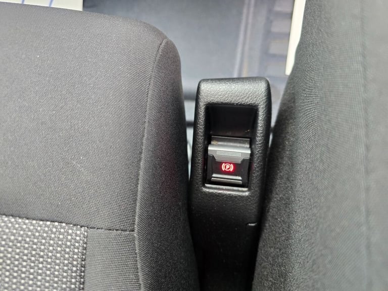 2023 Citroen Dispatch E 1000 75 kWh Enterprise M in white, 12,000 miles, full service history, 1 ...