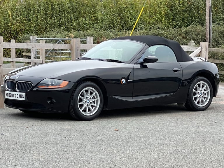 2005 BMW Z4 2.0i SE 2dr Stunning Low miles . Great History Must be seen.  CONVERTIBLE Petrol Manual