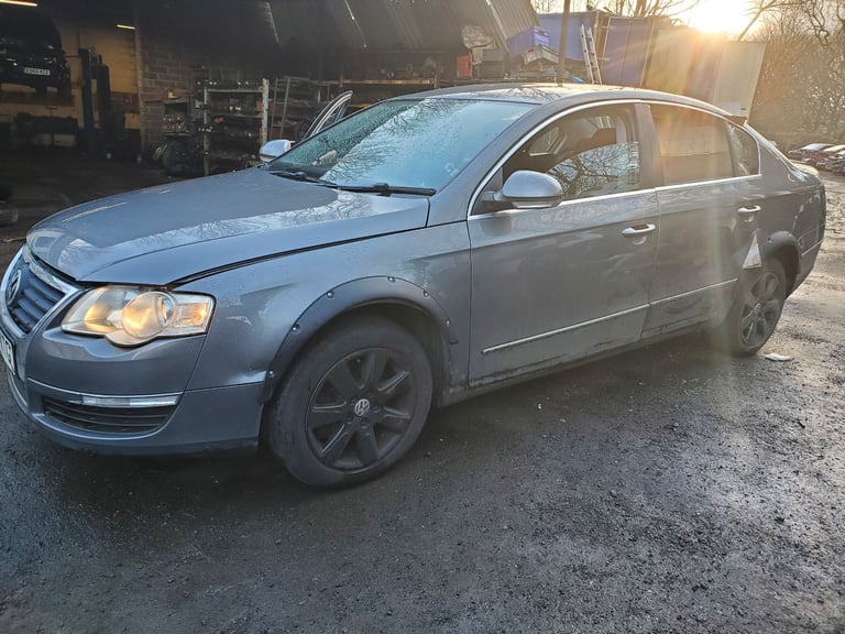 BREAKING / PARTS for: VW PASSAT B6 2006-10	1.9d	, colour: LA7T	, engine: BXL	, gbox:			JLX