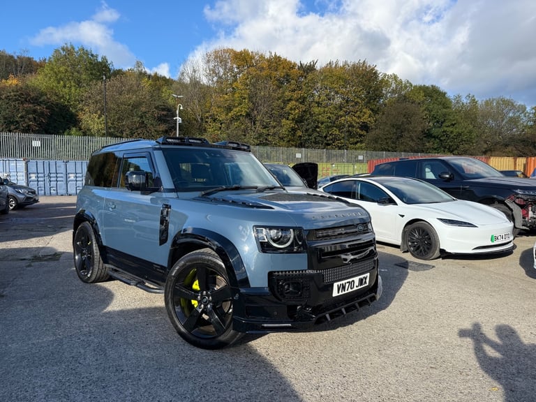 image for 2020 Land Rover Defender 2.0 P300 X-Dynamic HSE 90 3dr Auto 4x4 Petrol Automatic