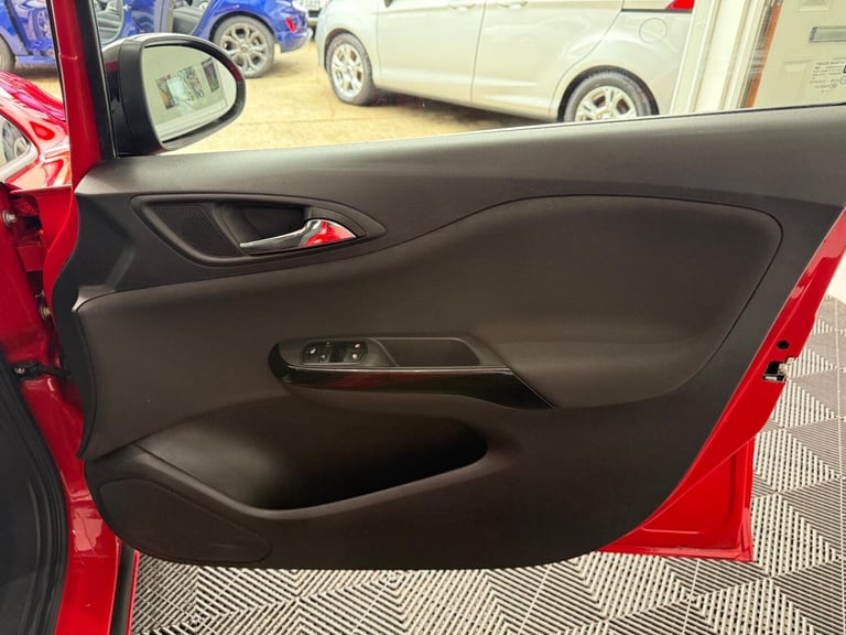 2016 Vauxhall Corsa 1.4i ecoFLEX Sting Hatchback 5dr Petrol Manual Euro 6 (90 ps) HATCHBACK Petro...