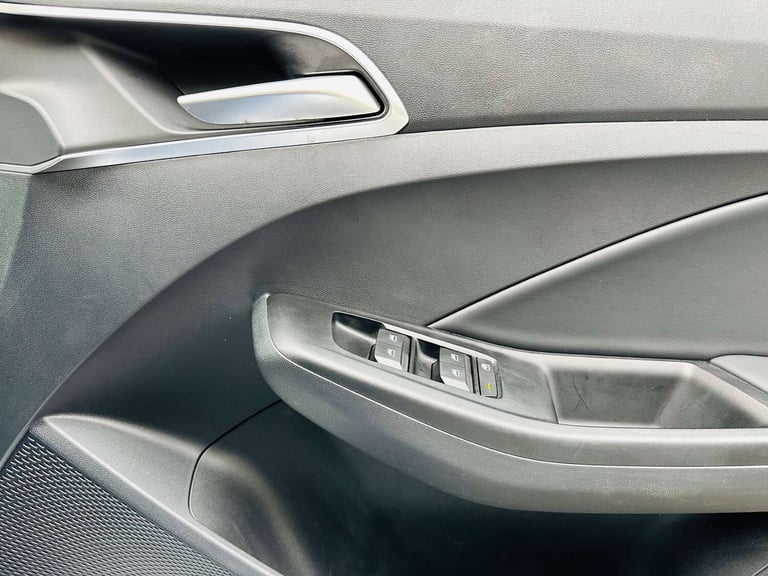 2024 MG MG3 1.5 3 Trophy HEV Auto 5dr Hatchback Hybrid Automatic