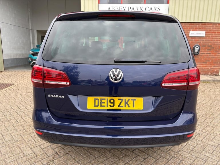 VOLKSWAGEN SHARAN 2.0 TDI SE DSG Euro 6 (s/s) 5dr 2019