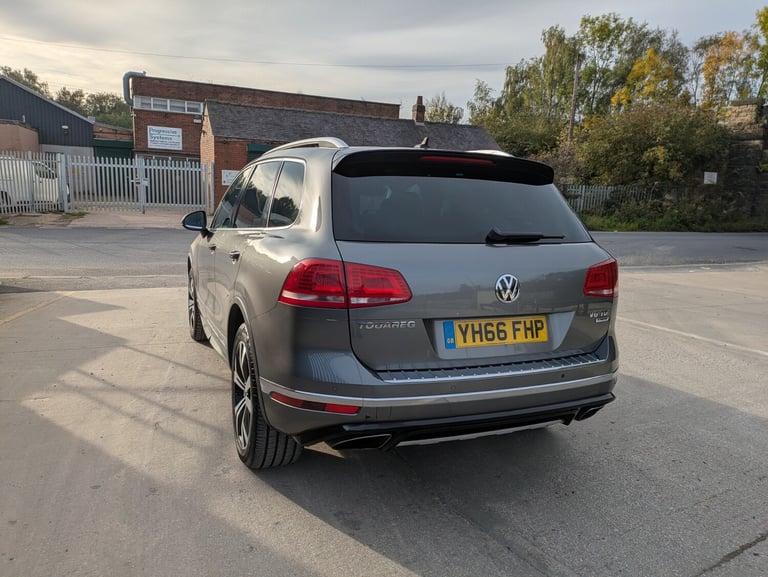 2016 Volkswagen Touareg 3.0 V6 TDI BlueMotion Tech 262 R-Line 5dr Tip Auto ESTATE Diesel Automatic