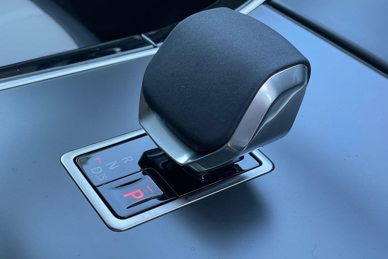 2025 Land Rover Range Rover Evoque 1.5 P270e Dynamic SE 5dr Auto ESTATE PETROL/ELECTRIC Automatic