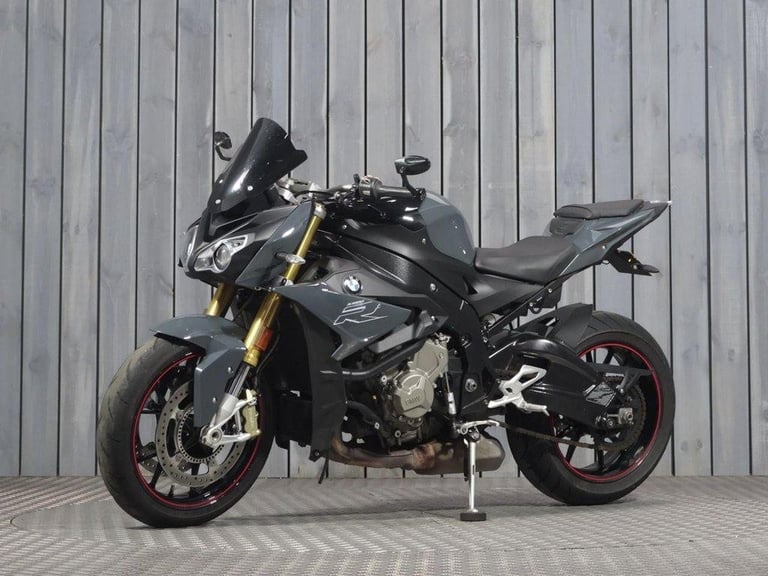 2017 17 BMW S 1000 R