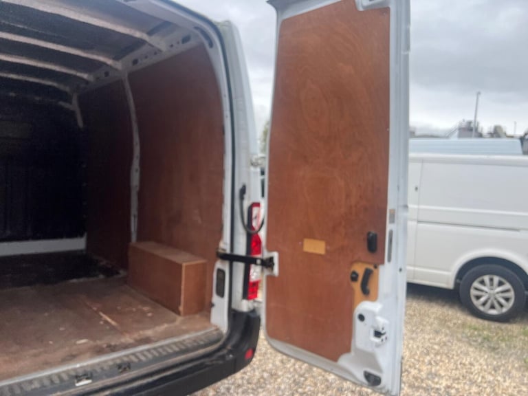 2019 Vauxhall Movano 2.3 CDTi 3500 FWD L2 H2 Euro 6 5dr PANEL VAN Diesel Manual