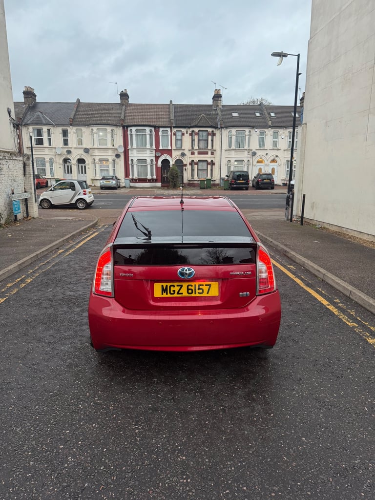 2012 TOYOTA PRIUS T4 1.8 HYBRID AUTOMATIC UK MODEL FULL LOADED SPEC 