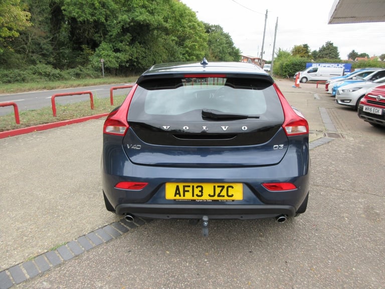 2013 Volvo V40 D3 SE Lux Nav 5dr Geartronic HATCHBACK Diesel Automatic