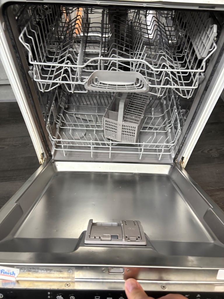 Dishwasher,