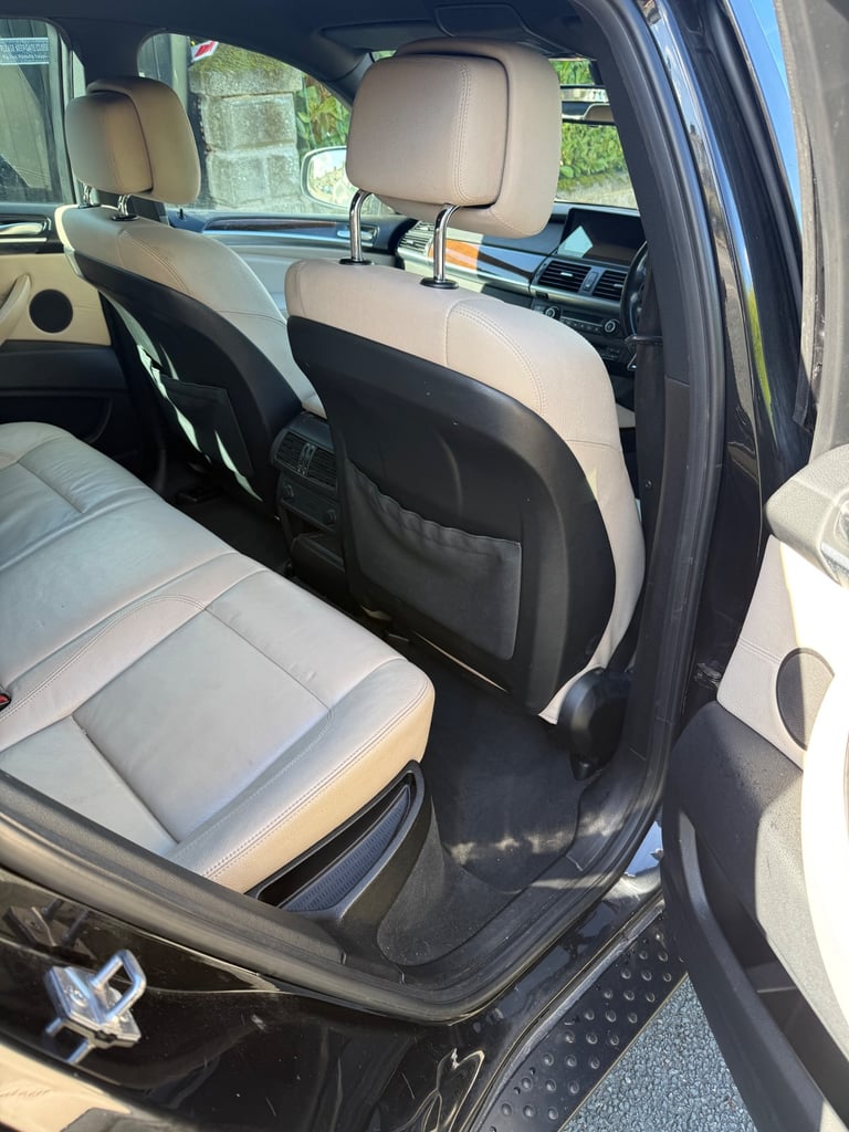 BMW, X6, Coupe, 2012, Semi-Auto, 2993 (cc), 4 doors